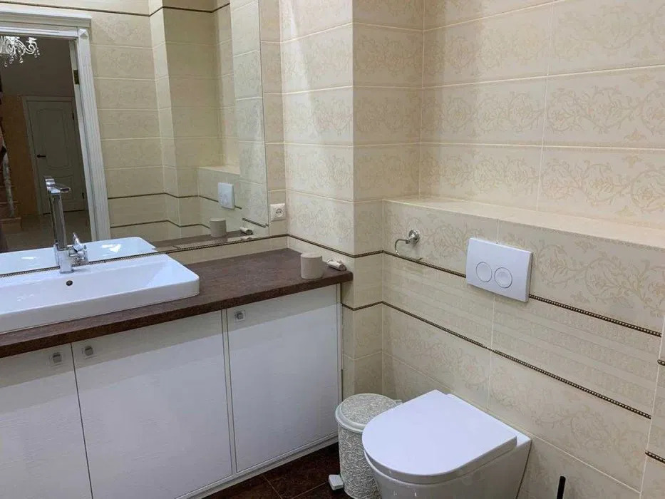 Аренда дома 180 м², Академика Вильямса ул.