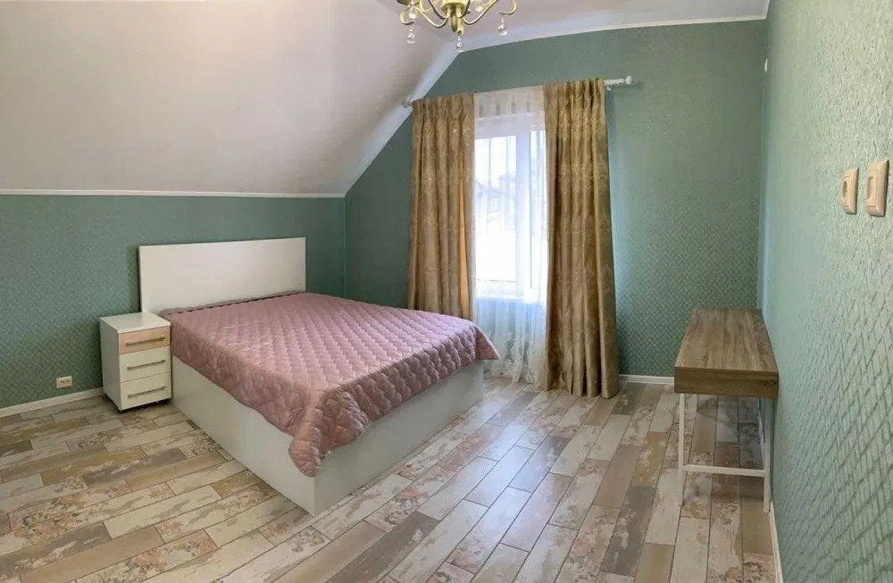 Аренда дома 180 м², Академика Вильямса ул.