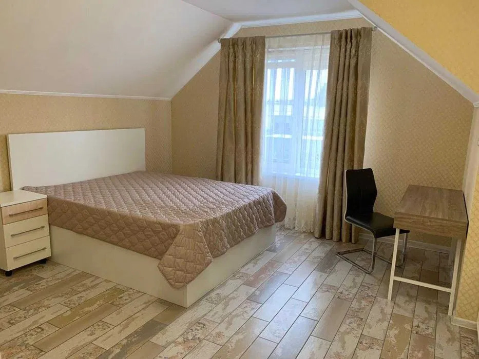 Аренда дома 180 м², Академика Вильямса ул.