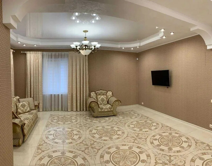 Аренда дома 180 м², Академика Вильямса ул.