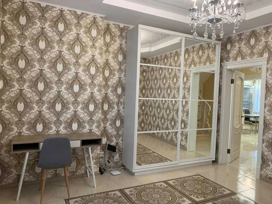 Аренда дома 180 м², Академика Вильямса ул.