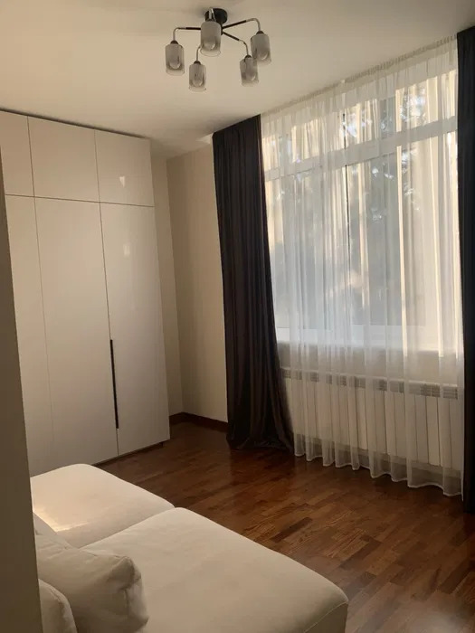 Аренда дома 300 м², Дружбы Народов бул.