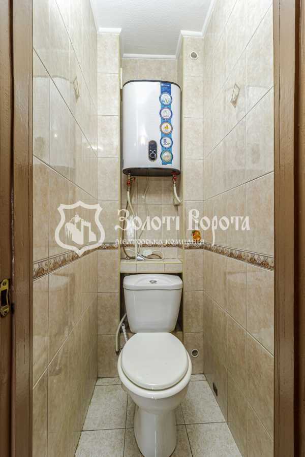 Продажа 2-комнатной квартиры 60 м², Владимира Антоновича ул., 164