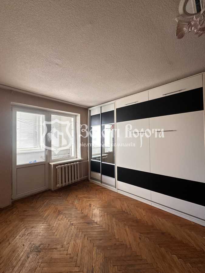 Продажа 1-комнатной квартиры 32 м², Науки просп., 11