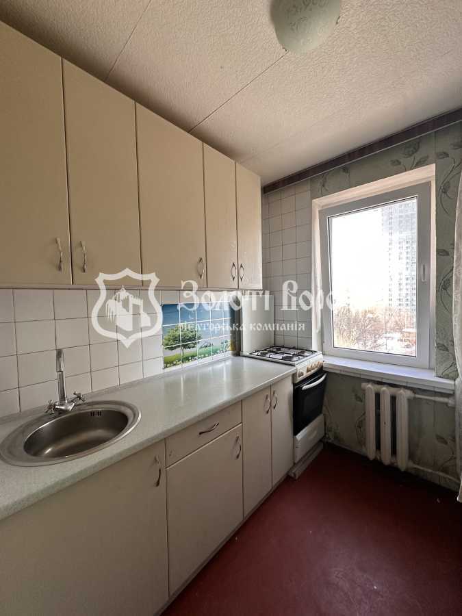 Продажа 1-комнатной квартиры 32 м², Науки просп., 11