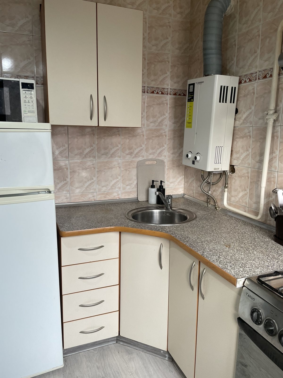 Оренда 1-кімнатної квартири 31 м², Незалежної України вул., 65А