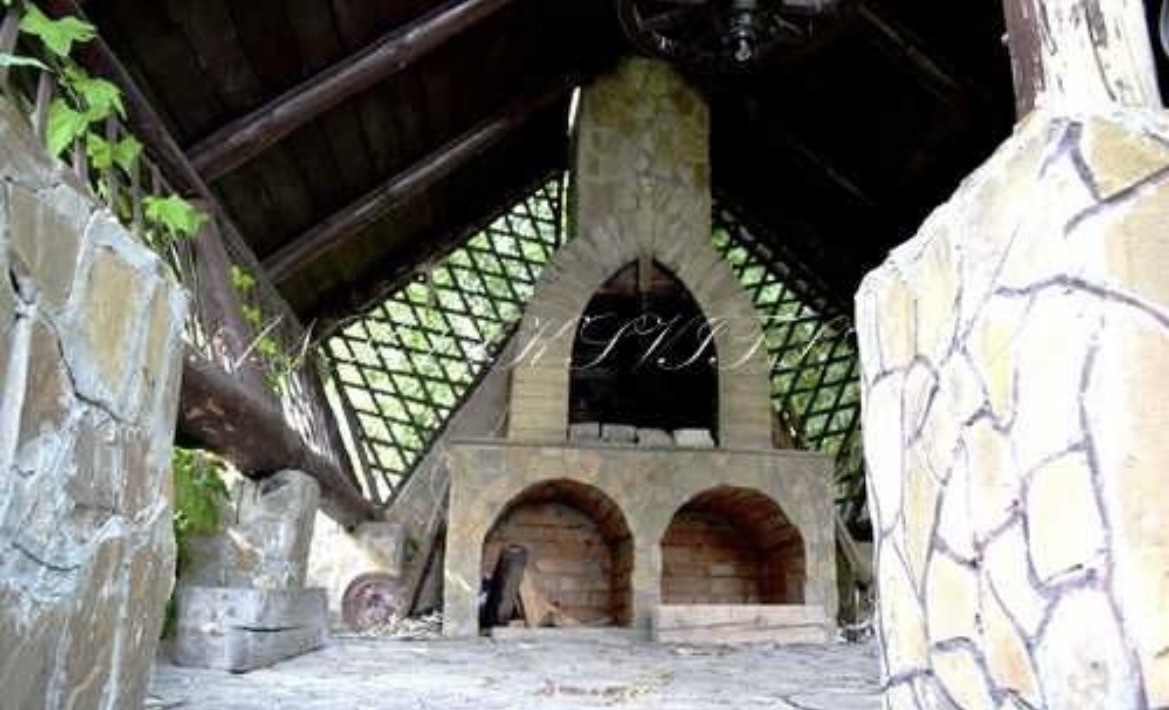 Оренда будинку 220 м²