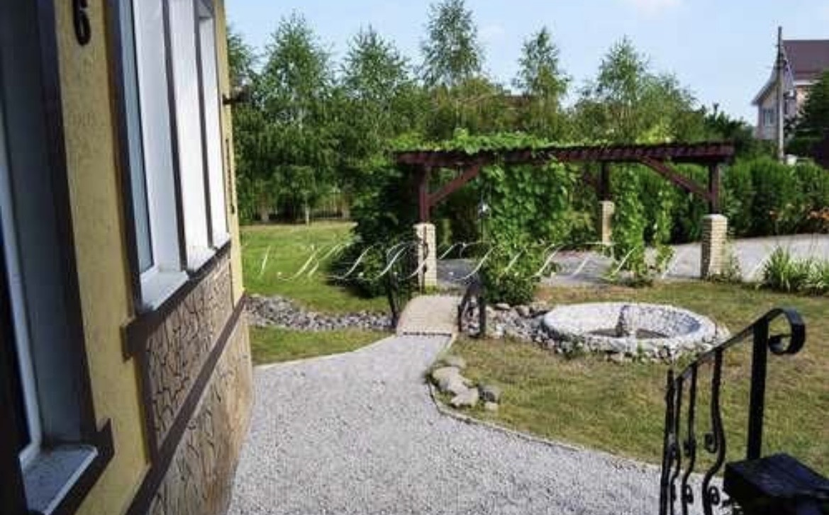 Оренда будинку 220 м²