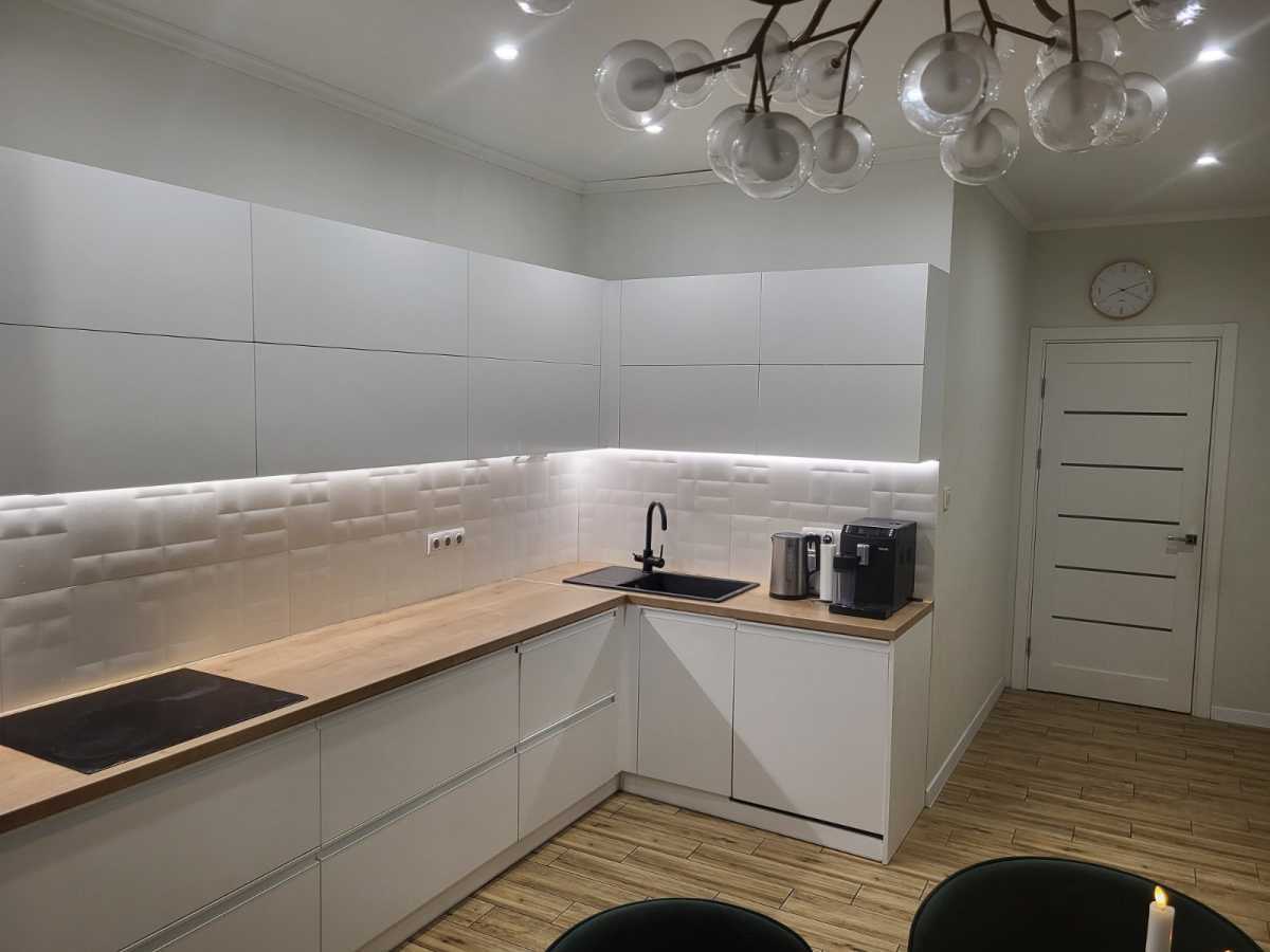 Продажа 3-комнатной квартиры 120 м², Симона Петлюры ул., 11Г