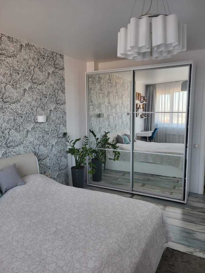 Продажа 3-комнатной квартиры 120 м², Симона Петлюры ул., 11Г