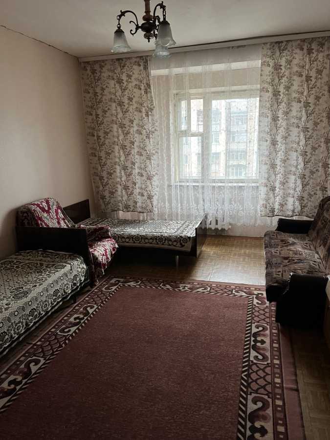 Продажа 3-комнатной квартиры 97 м², Грушевского ул., 15А