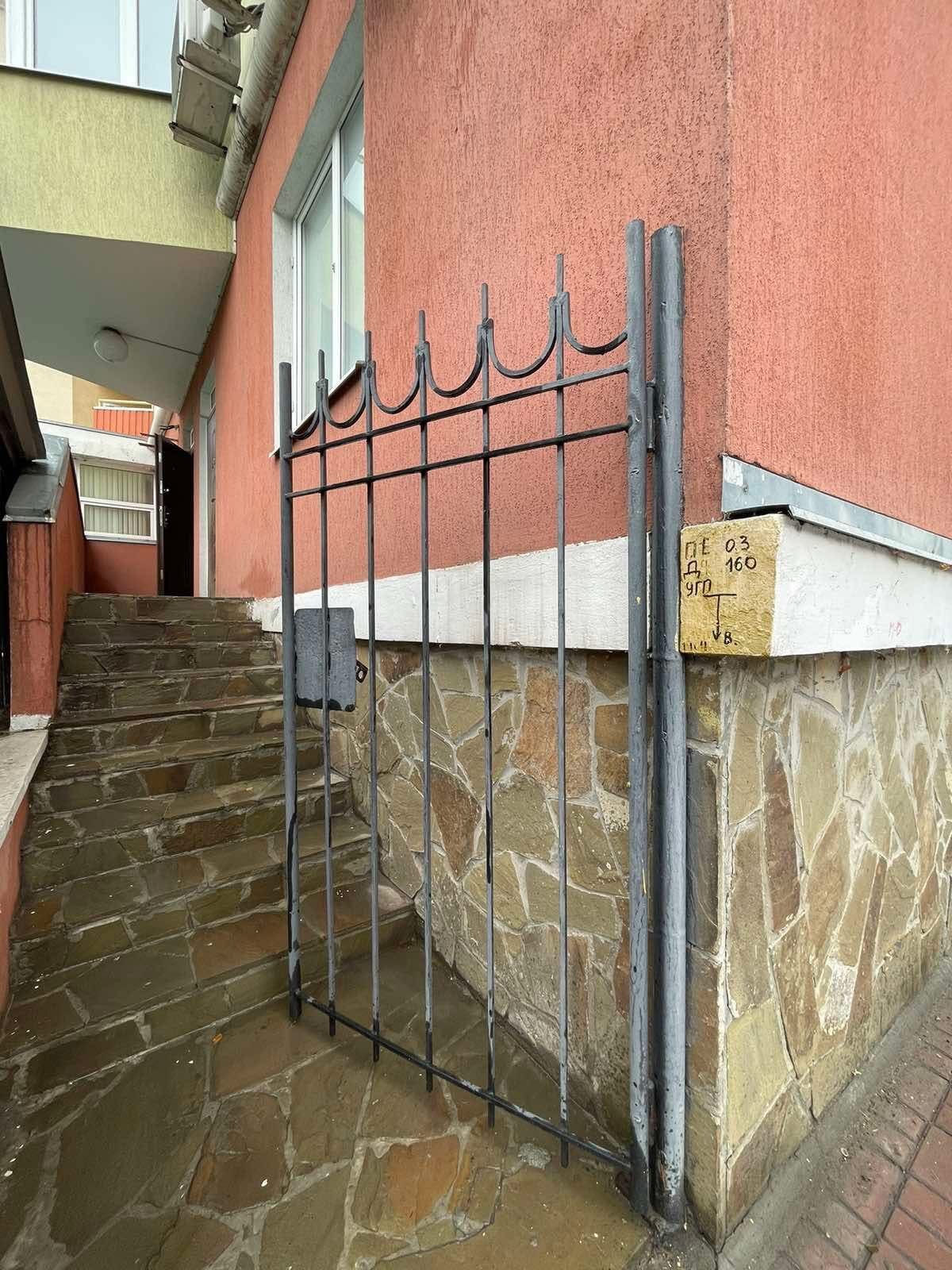 Продаж приміщення вільного призначення 28 м², Мандриківська вул., 134