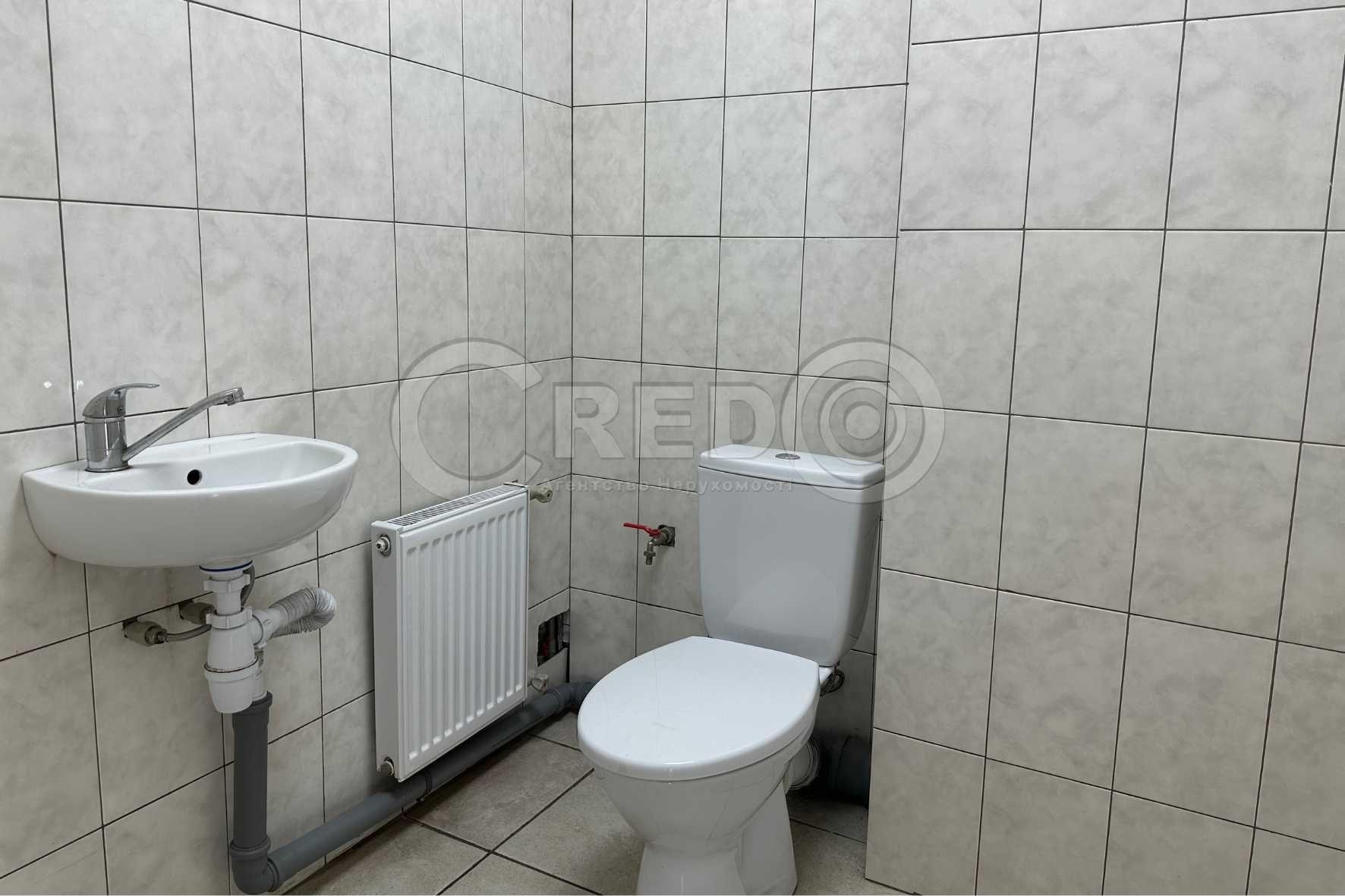 Аренда магазина 450 м², Металлургов просп.