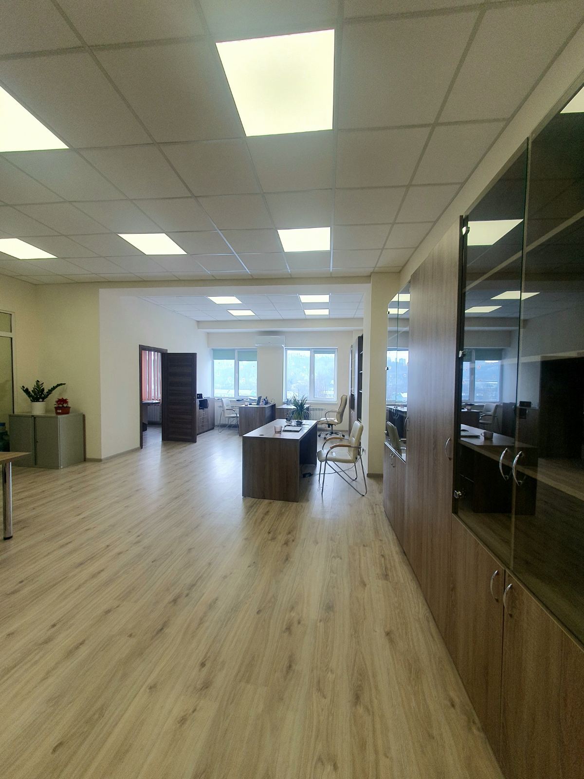 Аренда офиса 81 м², Константиновская ул.