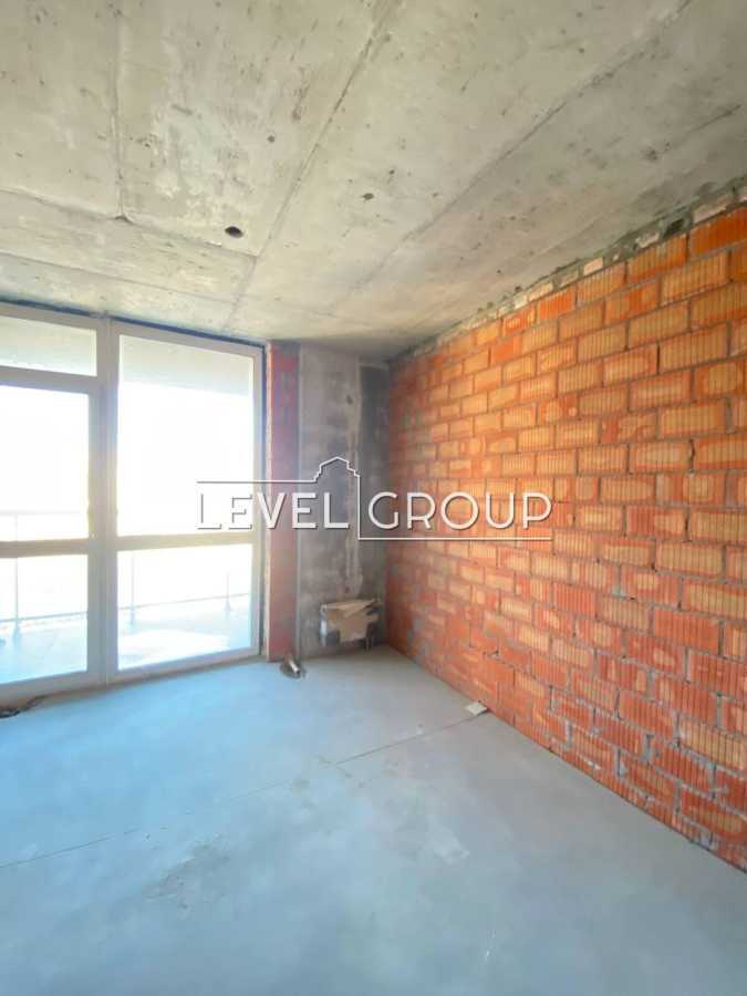 Продажа 2-комнатной квартиры 63 м², Предславинская ул., 55А