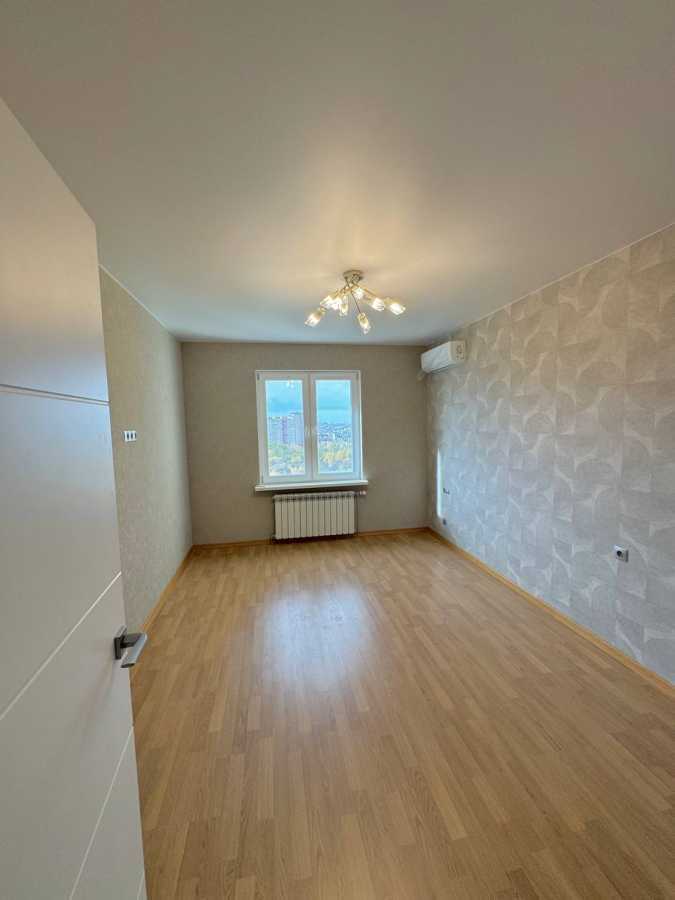 Продажа 2-комнатной квартиры 66 м², Михаила Максимовича ул., 9В