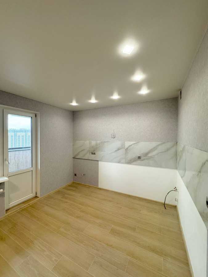 Продажа 2-комнатной квартиры 66 м², Михаила Максимовича ул., 9В