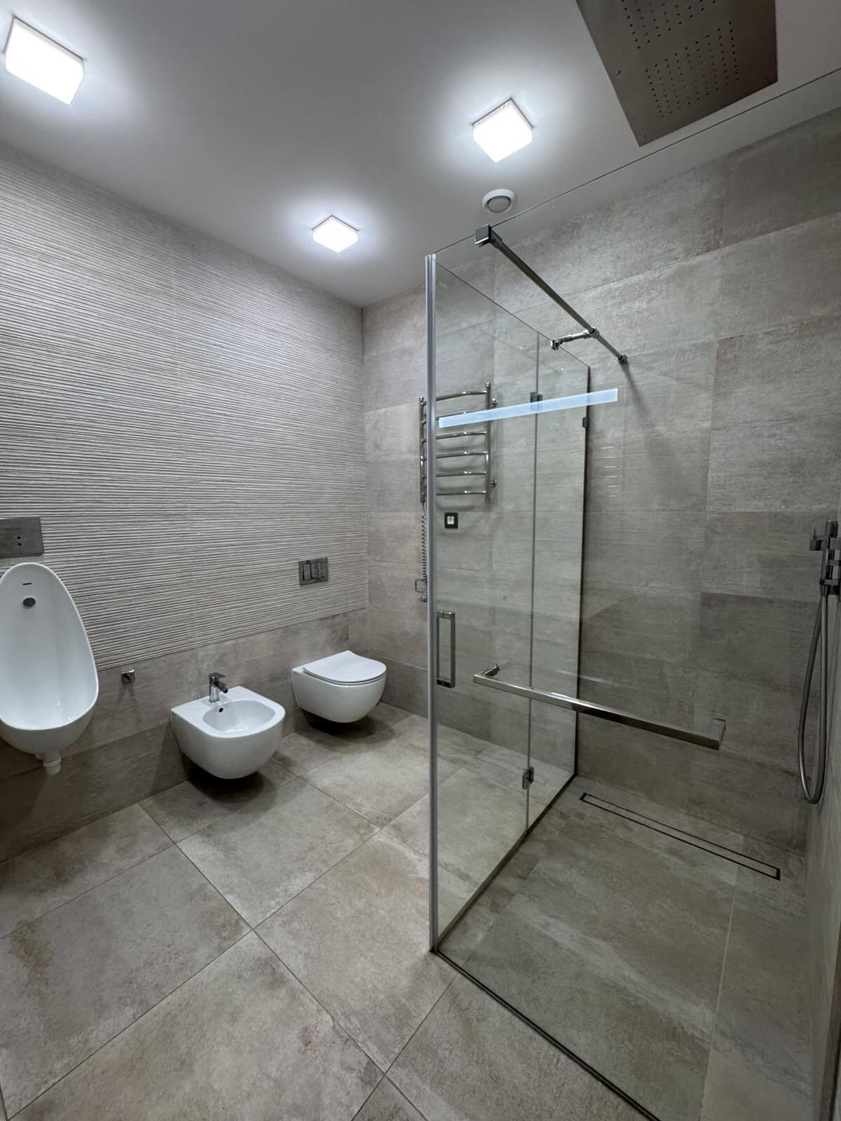 Продажа 3-комнатной квартиры 115 м², Независимой Украины ул.