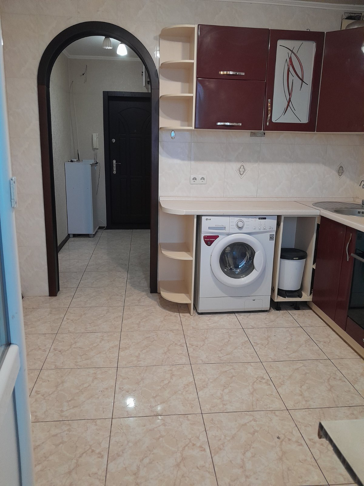 Продажа 1-комнатной квартиры 36 м², Набережная Победы ул.