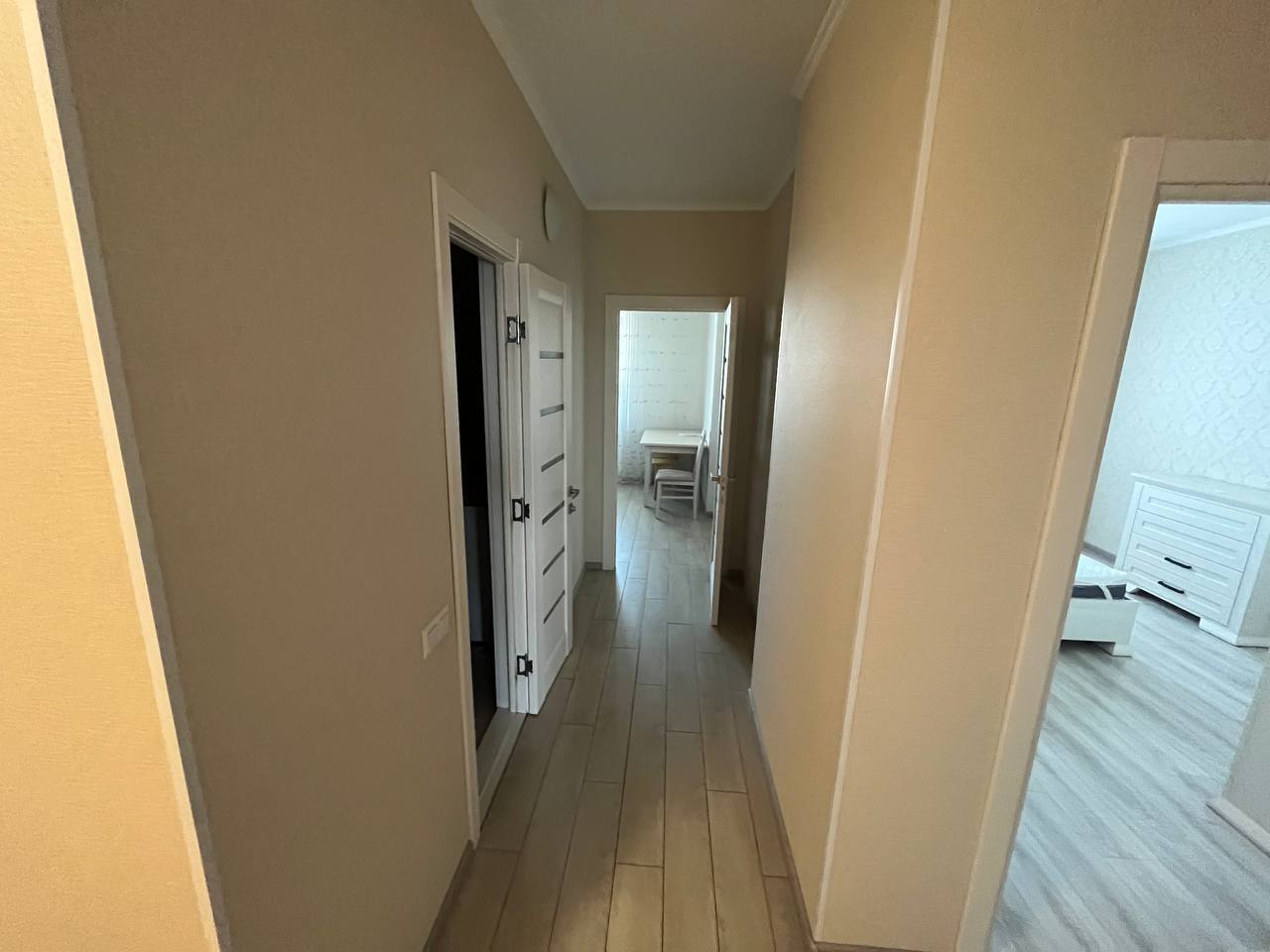 Оренда 2-кімнатної квартири 64 м², Сергія Данченка вул.