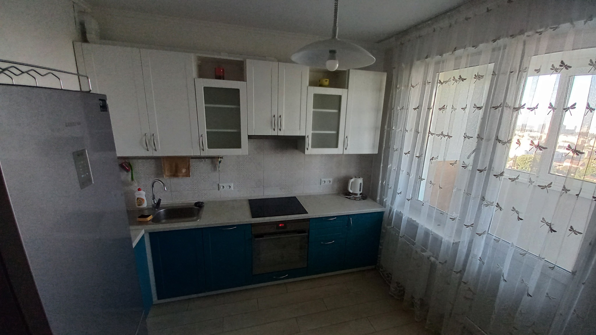 Оренда 2-кімнатної квартири 64 м², Сергія Данченка вул.