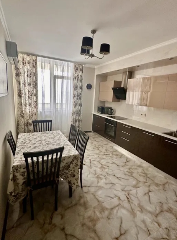 Оренда 2-кімнатної квартири 84 м², Степана Ковніра вул., Рудницького 19\14