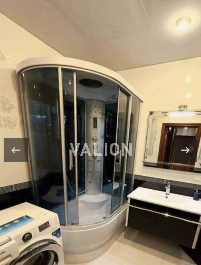 Продажа 2-комнатной квартиры 56 м², Генерала Наумова ул., 66