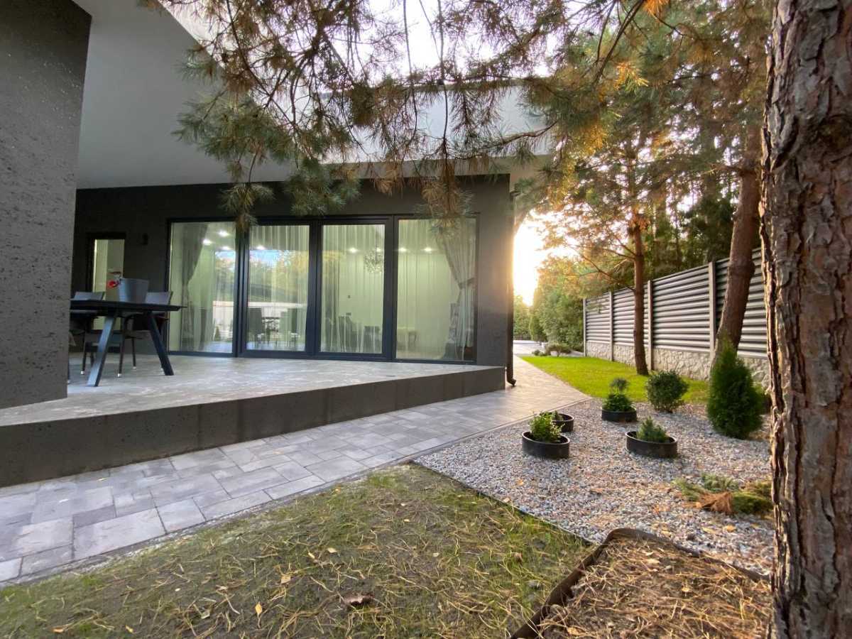 Продажа коттеджа 200 м², Юности ул., 15в