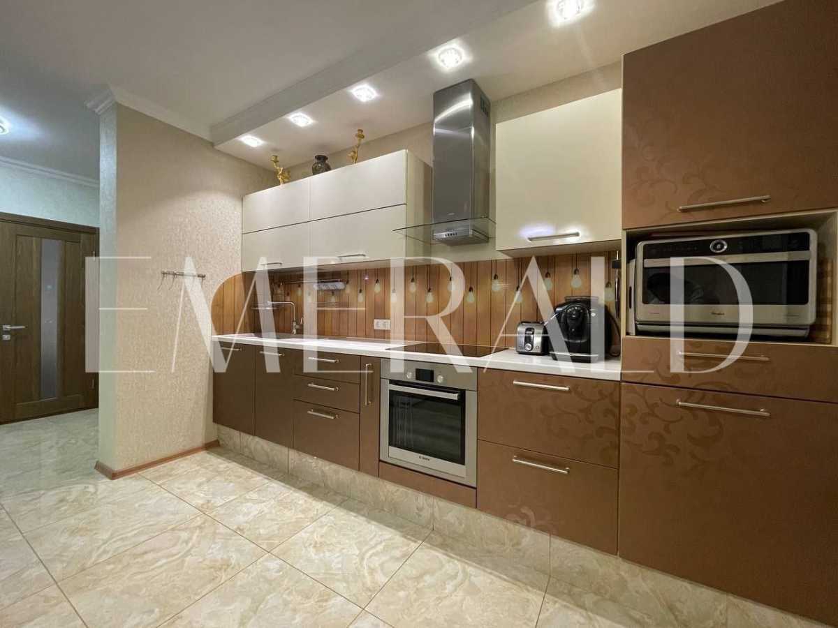 Продажа 3-комнатной квартиры 101.7 м², Вадима Гетьмана ул., 30Б