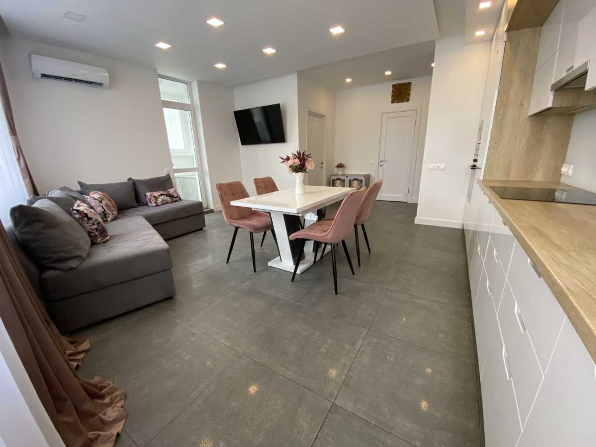 Продажа 4-комнатной квартиры 122 м², Харьковское шоссе, 188