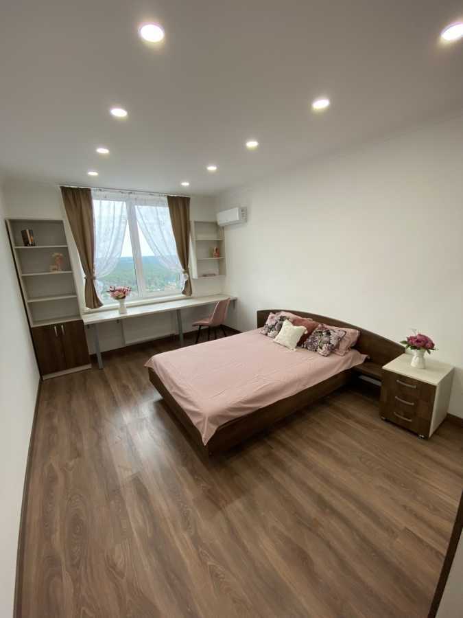 Продажа 4-комнатной квартиры 122 м², Харьковское шоссе, 188