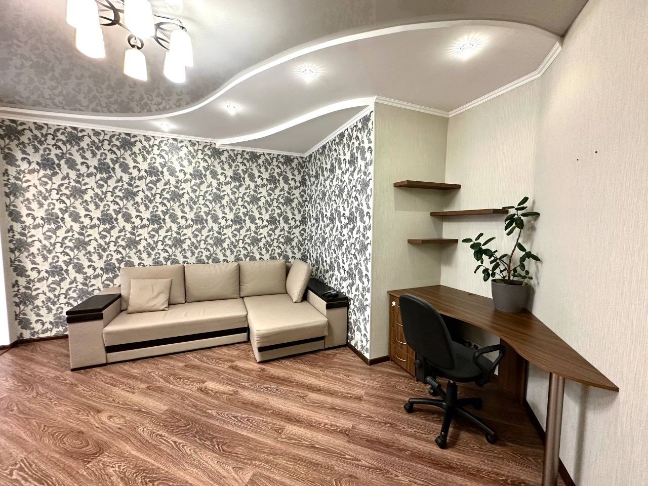 Продажа 2-комнатной квартиры 66 м²