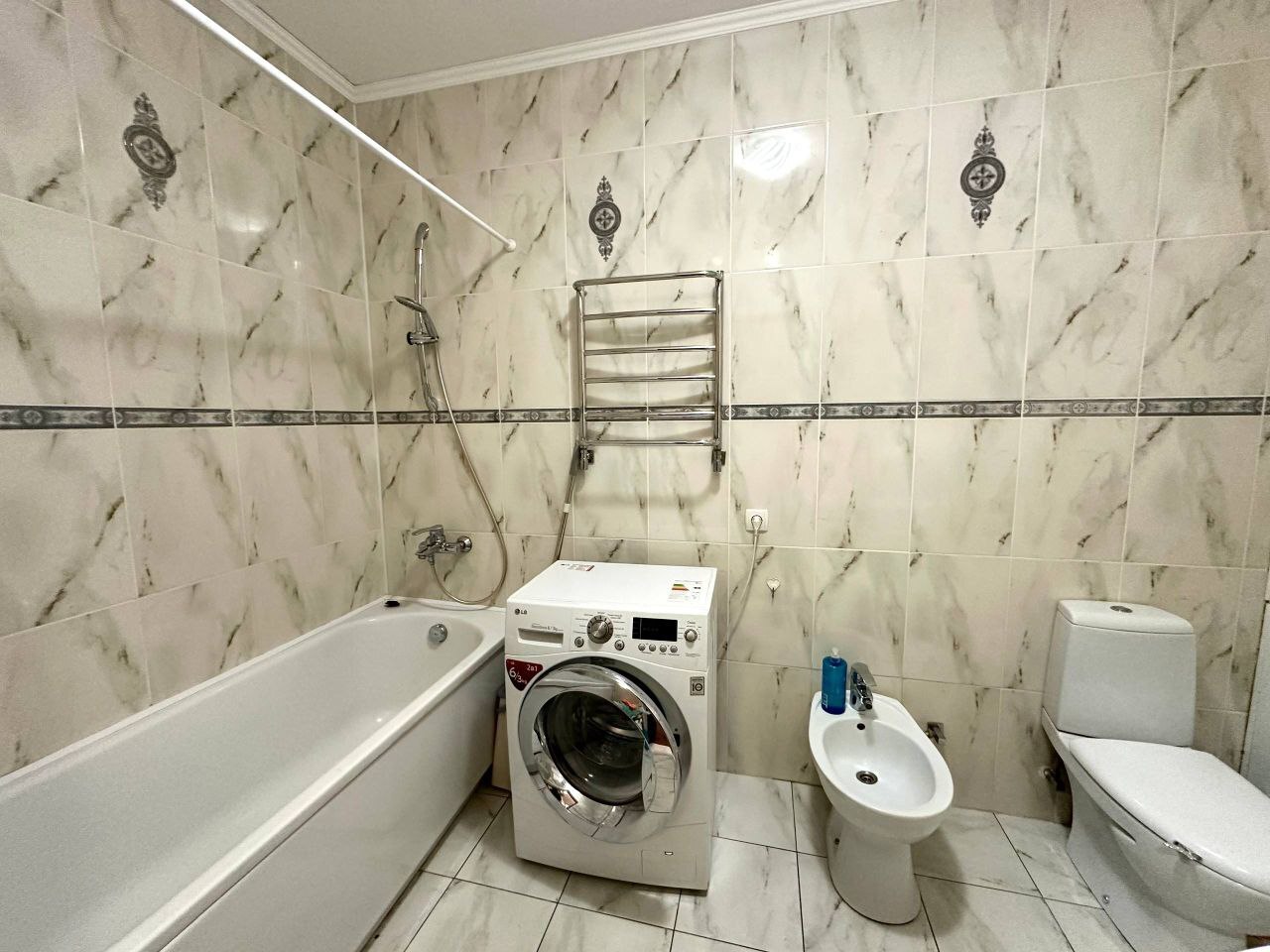 Продажа 2-комнатной квартиры 66 м²