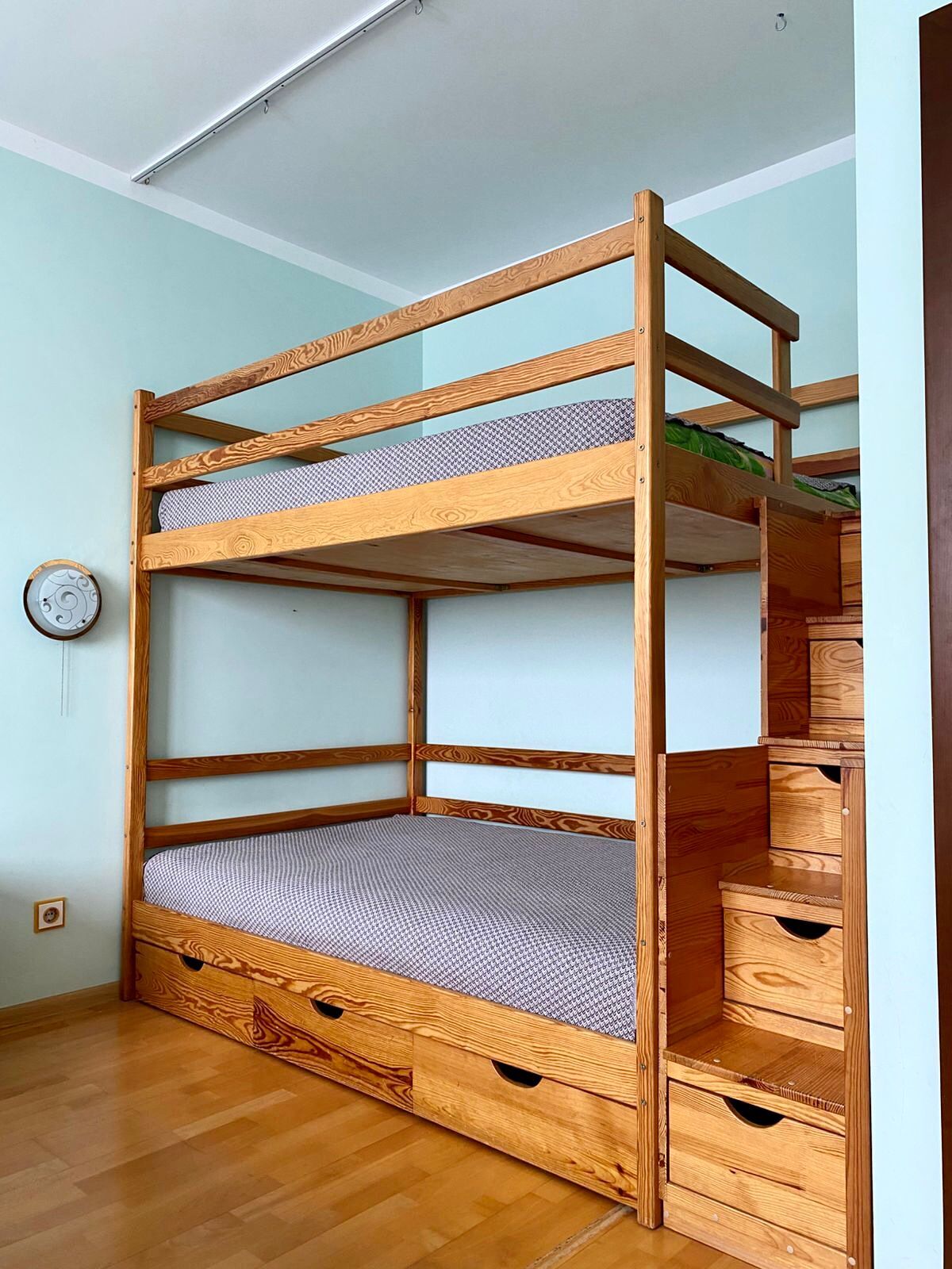 Продажа 1-комнатной квартиры 45 м², Елизаветы Чавдар ул., 7