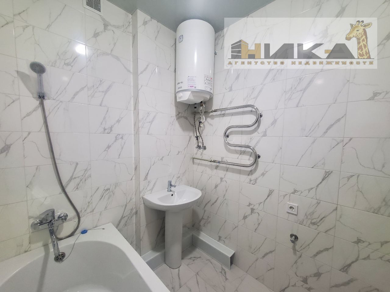 Продажа 3-комнатной квартиры 74 м², Якова Новицкого ул.