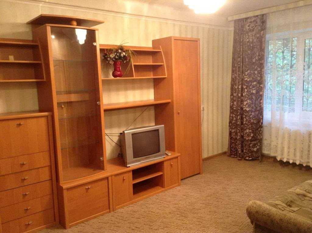 Оренда 2-кімнатної квартири 45 м², Краснопільська вул., 21