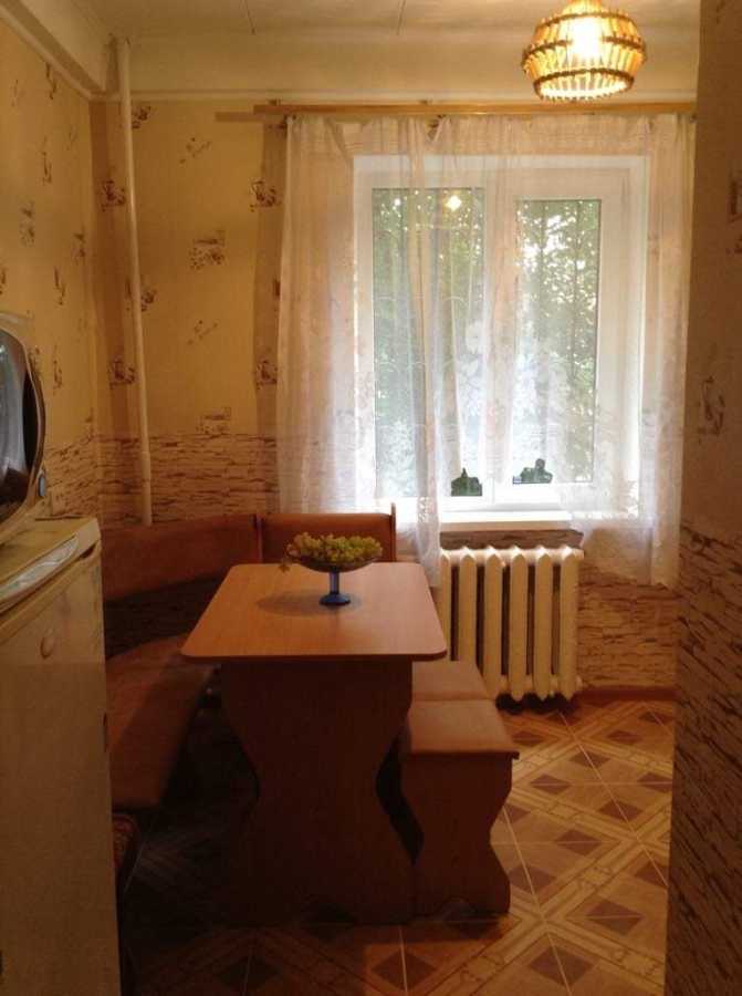 Оренда 2-кімнатної квартири 45 м², Краснопільська вул., 21