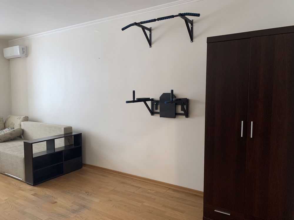 Оренда 1-кімнатної квартири 56 м², Михайла Донця вул., Ломоносова, 54