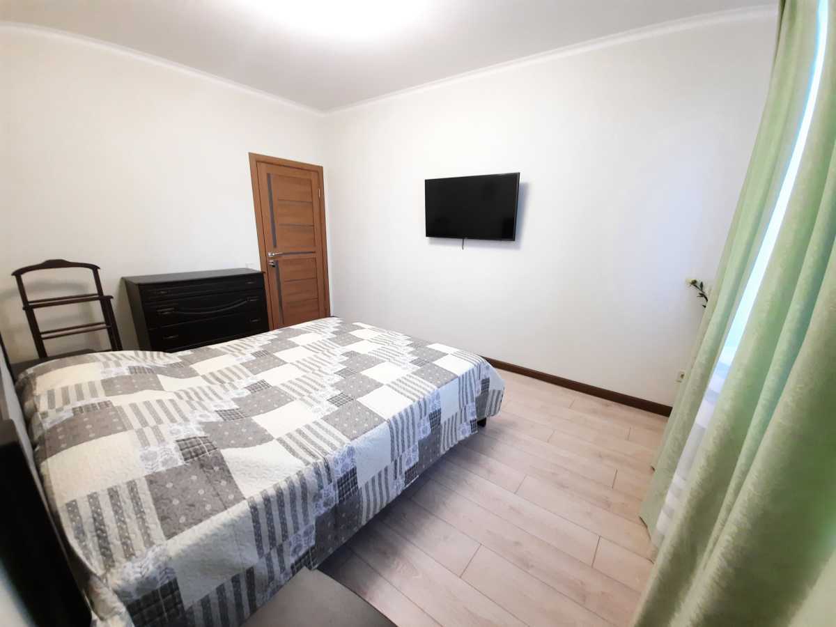 Оренда 2-кімнатної квартири 62 м², Ревуцького вул., 40В