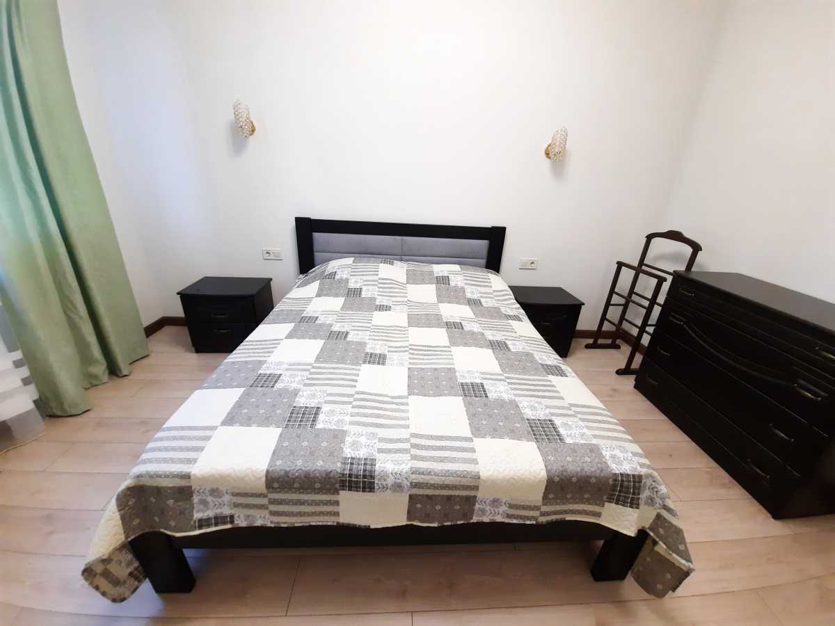 Оренда 2-кімнатної квартири 62 м², Ревуцького вул., 40В