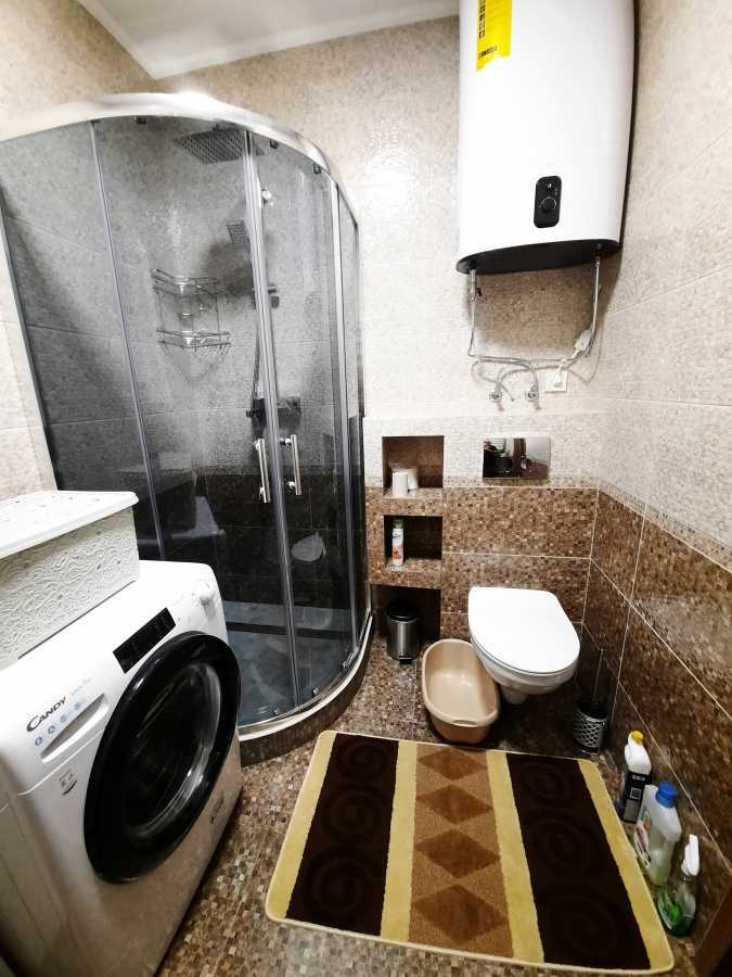 Оренда 2-кімнатної квартири 62 м², Ревуцького вул., 40В