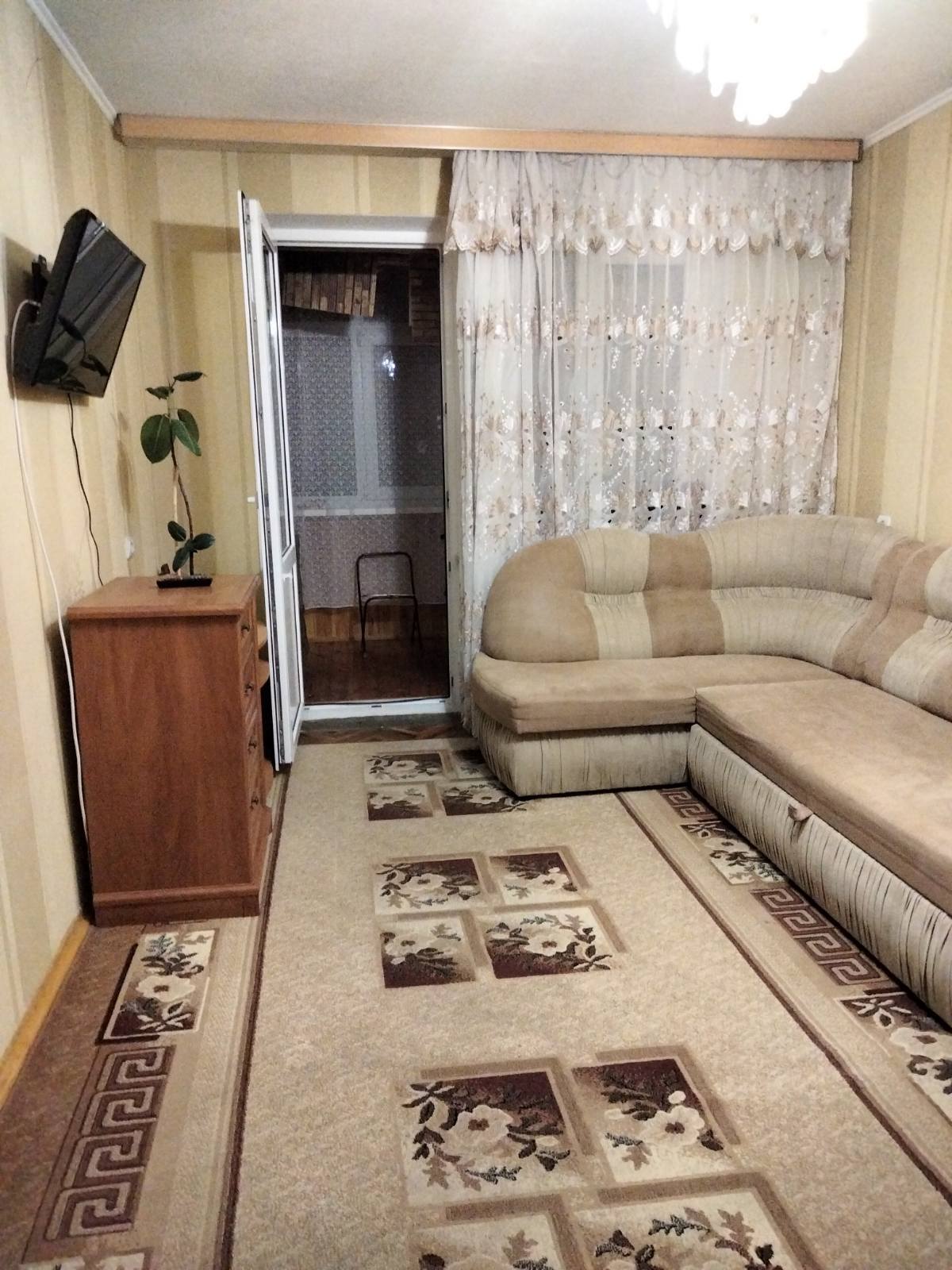 Аренда 1-комнатной квартиры 50 м², Свободы просп., 28