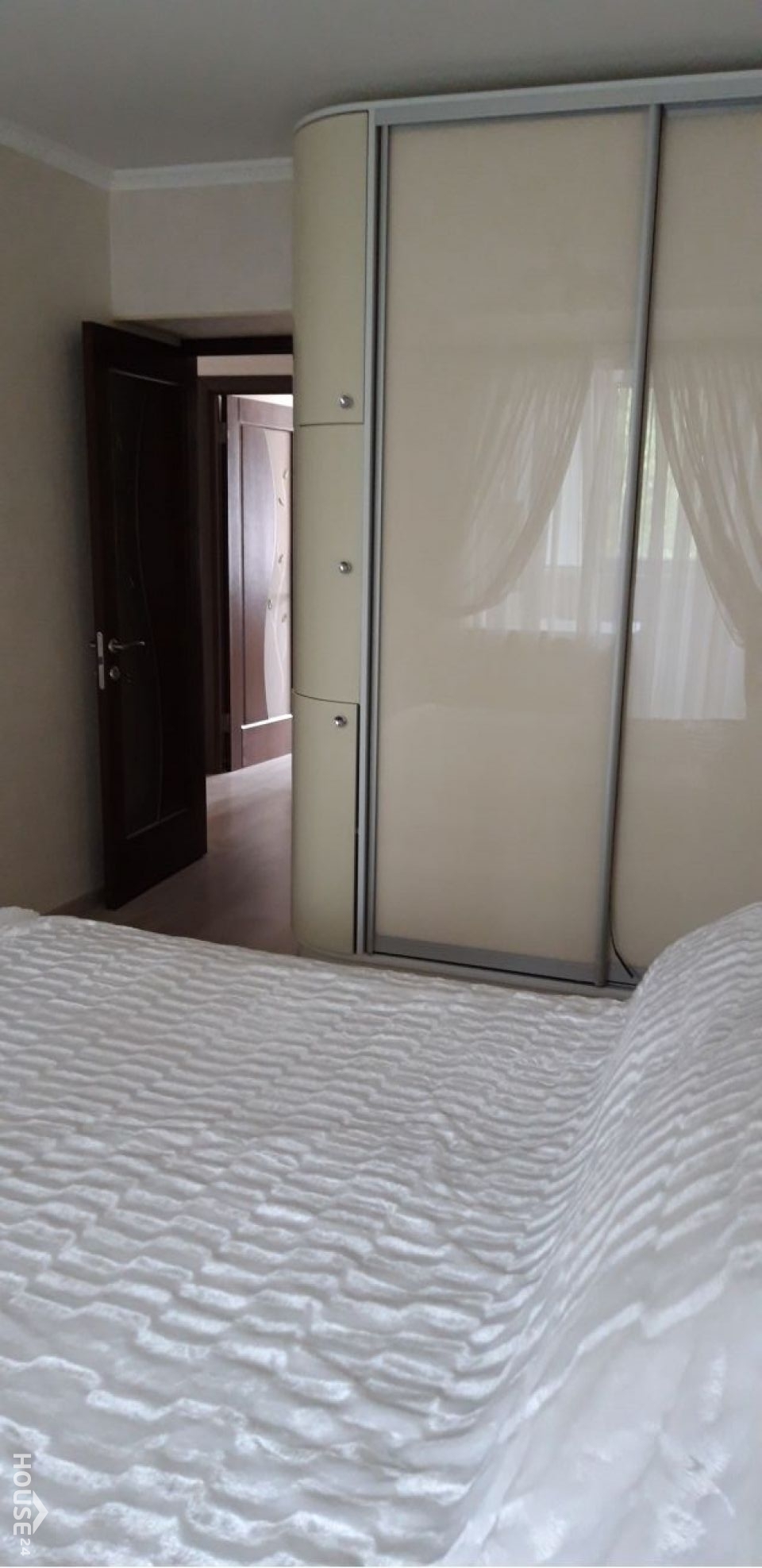 Аренда 3-комнатной квартиры 65 м², Мира просп., 41