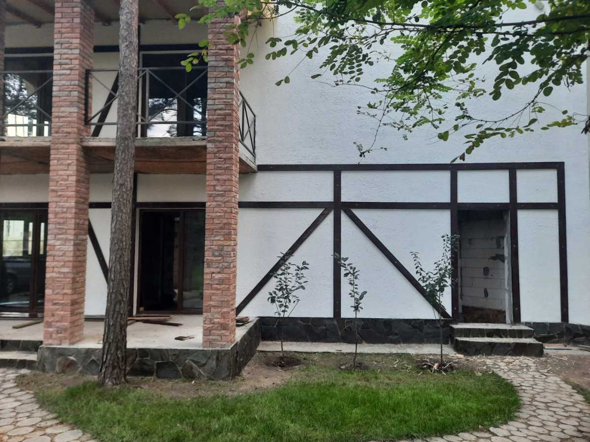 Продажа 2-комнатной квартиры 70 м², 1-й Бортницкий пер.