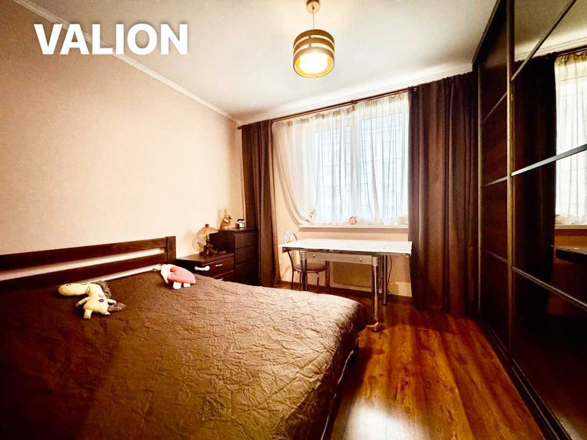 Продаж 2-кімнатної квартири 60 м², Чубинського вул., 6