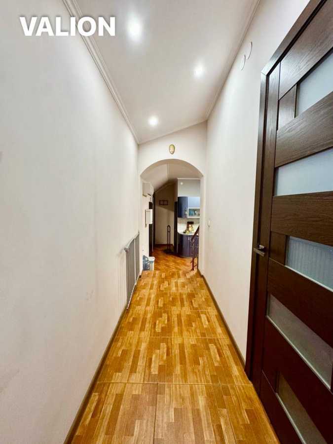 Продаж 2-кімнатної квартири 60 м², Чубинського вул., 6