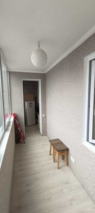 Продажа 2-комнатной квартиры 47.6 м², Одесская ул., 44