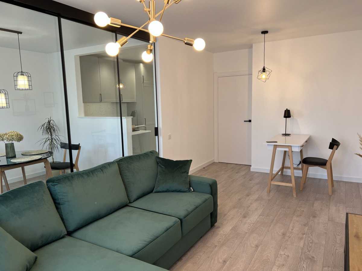 Оренда 2-кімнатної квартири 67 м², Івана Крамського вул., 9