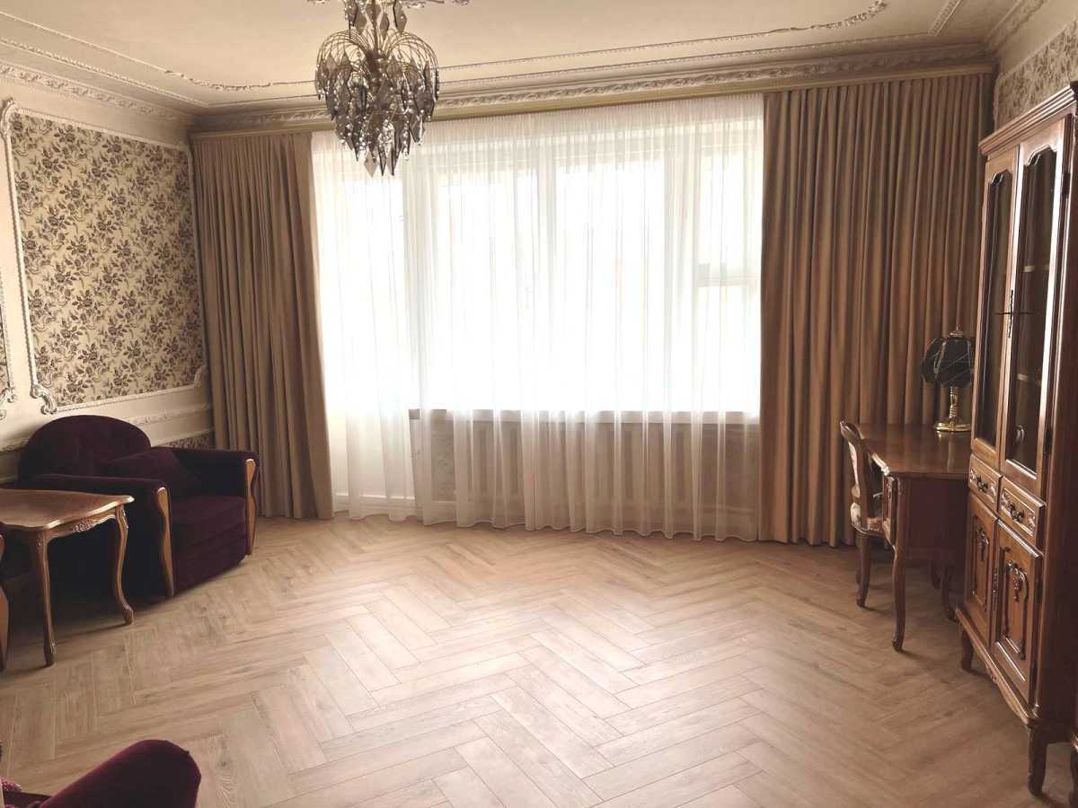 Аренда 3-комнатной квартиры 100 м², Леси Украинки бул., 21Б