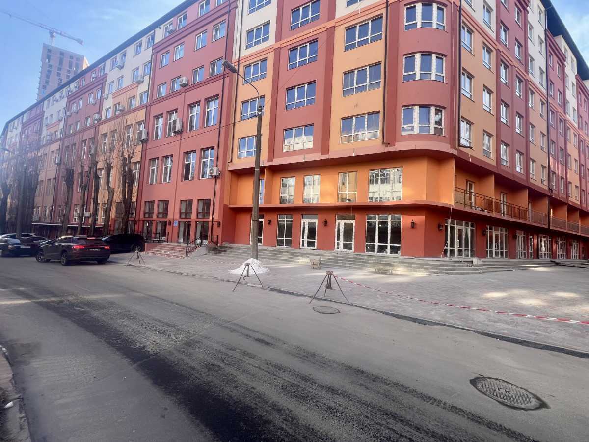 Продажа другого торгового помещения 62.7 м², Глубочицкая ул., 17